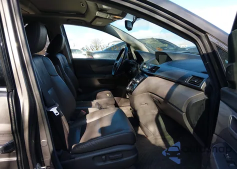 2013 Honda Odyssey Touring/Touring Elite from USA, damaged, VIN 5FNRL5H91DB080334